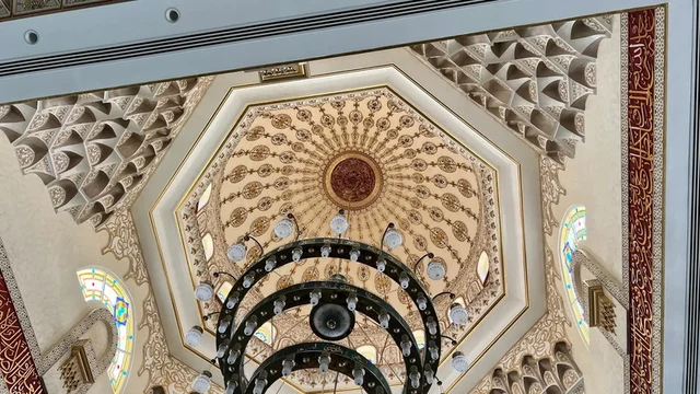 Ceilings — catalogue reference C13-01