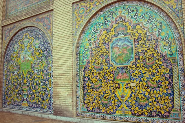 Murals — catalogue reference C34-01
